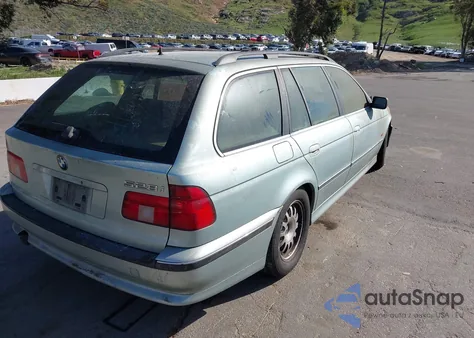 1999 BMW 528Ia Sport z USA, uszkodzony, nr VIN WBADP6334XBV61240